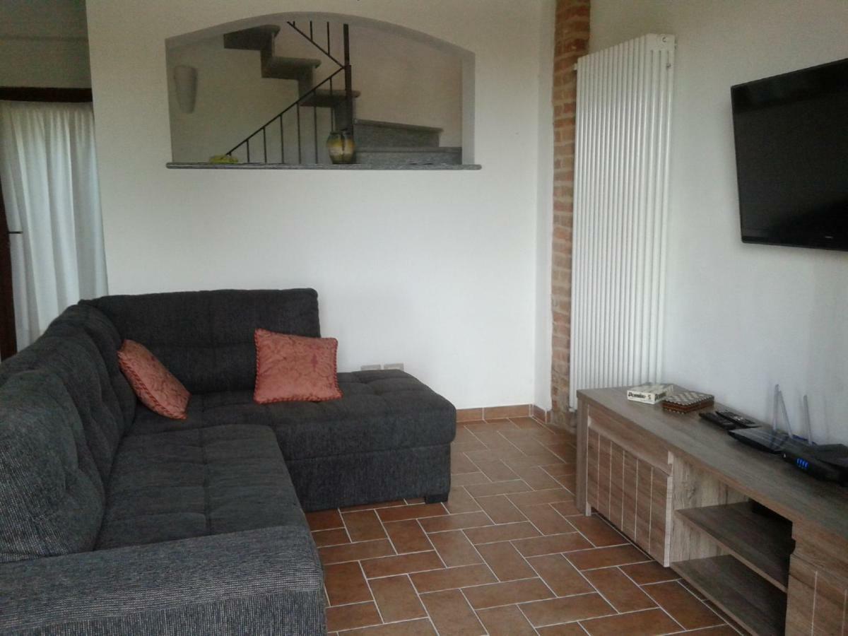 Casa Vacanze Sweet Dreams Agliano Terme Eksteriør billede